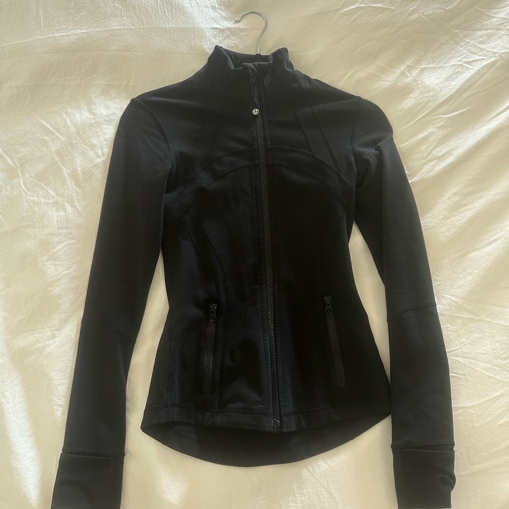 Lululemon Define Zip - Black - Size 2